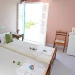 Asteras Pensionat 3*